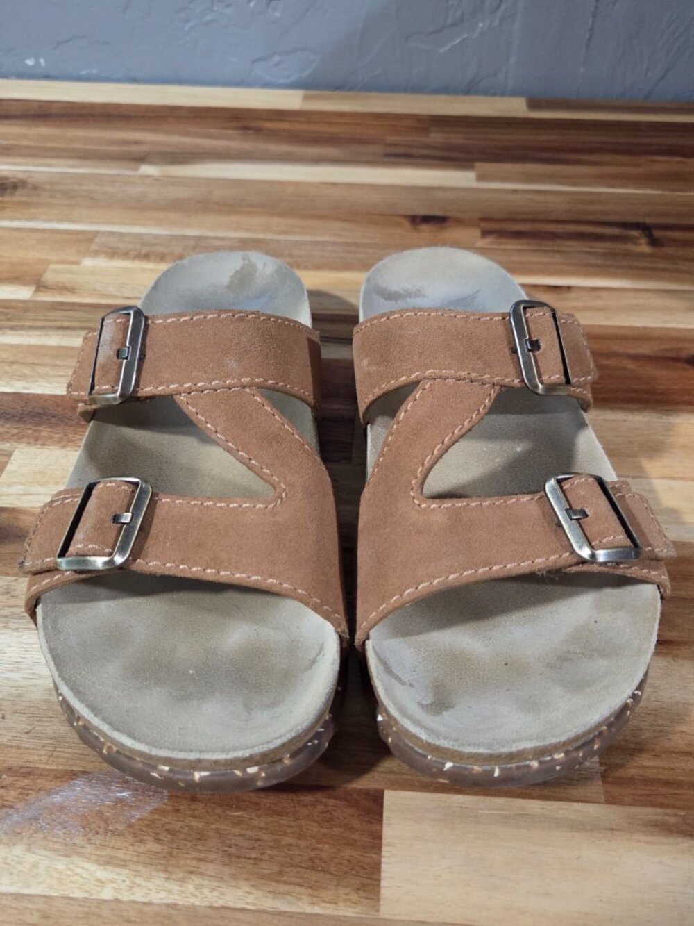 Women's Dansko Tan Suede Dayna Sandals Sz 39 - Picture 3 of 7